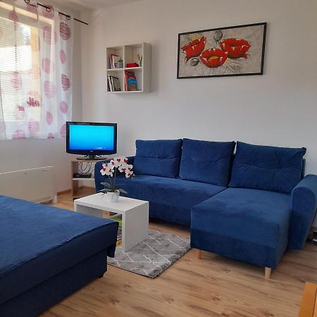Apartman C. 8 Skalka โดโนวาลี ภายนอก รูปภาพ