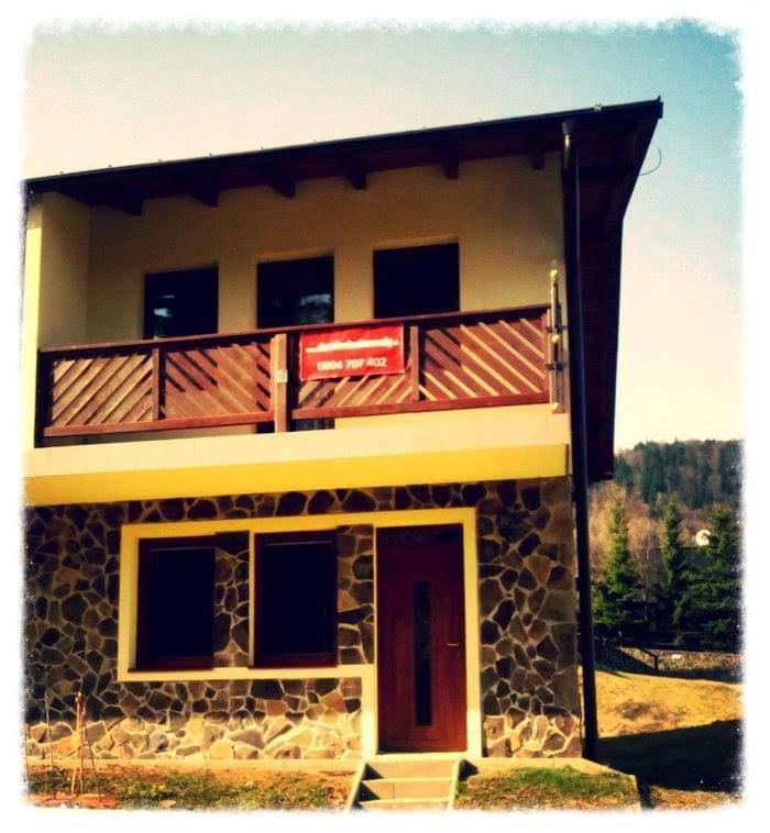 Apartman C. 8 Skalka โดโนวาลี ภายนอก รูปภาพ
