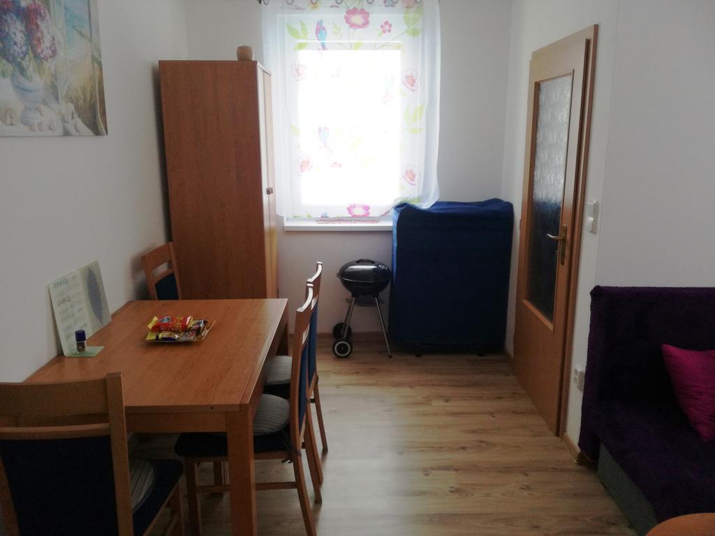 Apartman C. 8 Skalka โดโนวาลี ภายนอก รูปภาพ